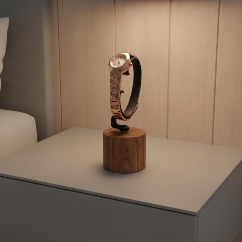 Soporte de madera en forma de  - Jewelry And Watches Inc reseña y precio